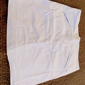 Cool summer formal/ casual skirt. Can be easily dressed up or down!